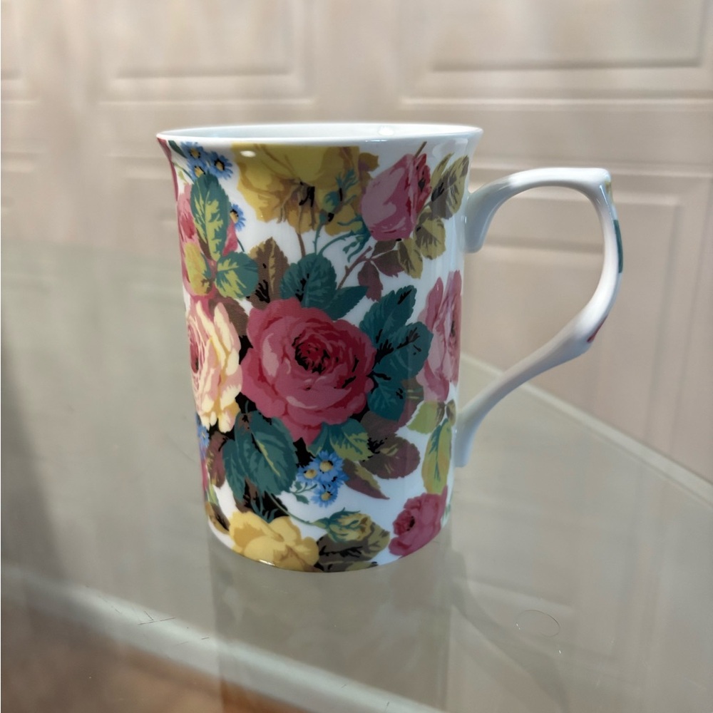 BRAND NEW STECHCOL GRACIE MULTICOLOR ROSES Bone China Tea Coffee Cup Mug